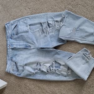 American eagle mom jeans